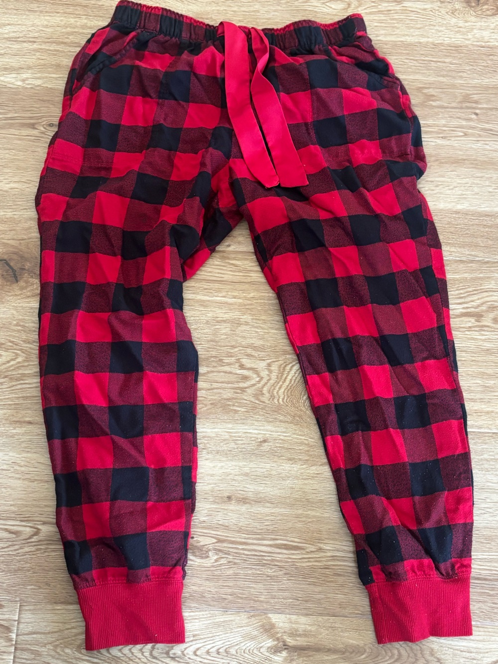 Hollister Womens Red and Black Buffalo Plaid Joggers